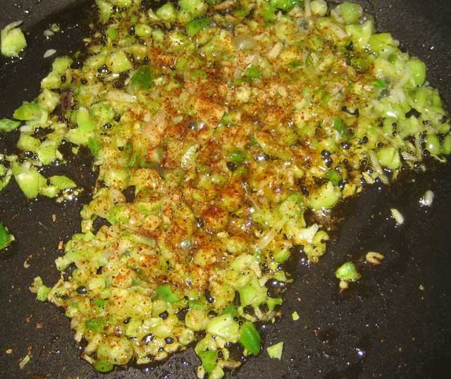 Finely chopped yucca stamens and pistils with southwest seasoning.